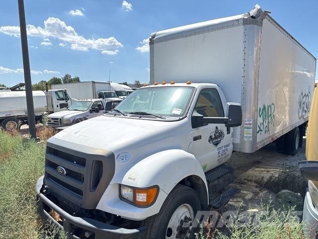 Ford F-750 Box body trucks