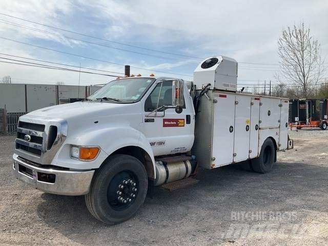 Ford F-750 Municipal / general purpose vehicles