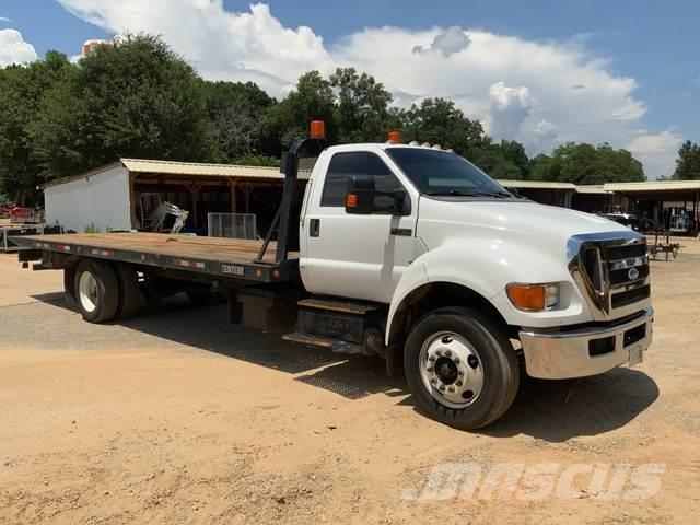 Ford F-750 Recovery vehicles