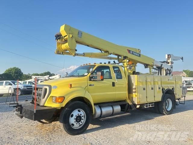 Ford F-750 Truck & Van mounted aerial platforms