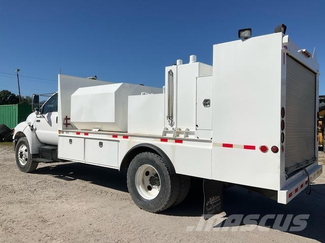 Ford F-750 Tanker trucks
