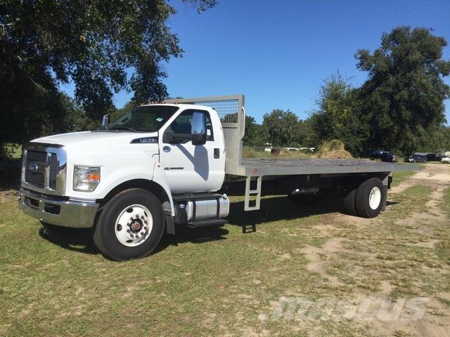 Ford F-750 Flatbed / Dropside trucks