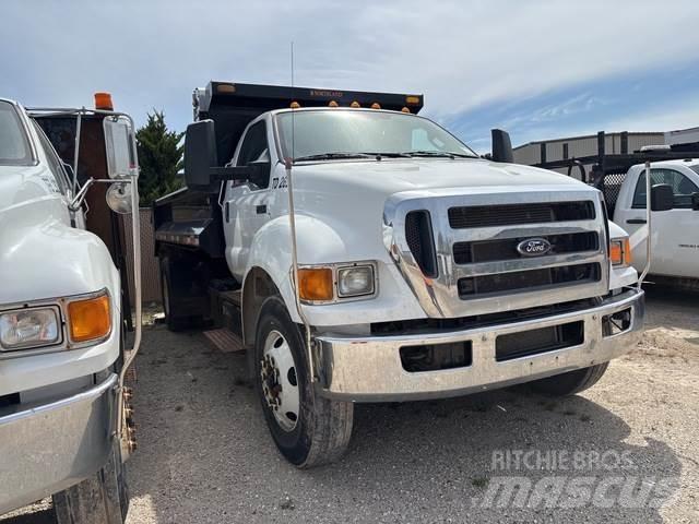 Ford F-750XL Tipper trucks