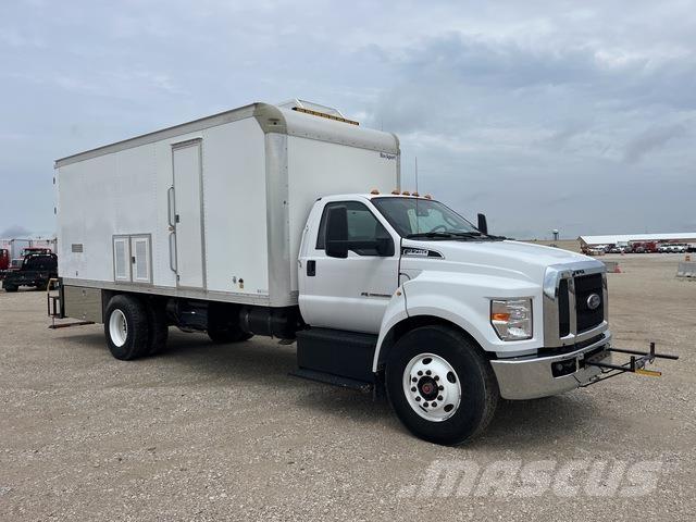 Ford F750 Combi / vacuum trucks