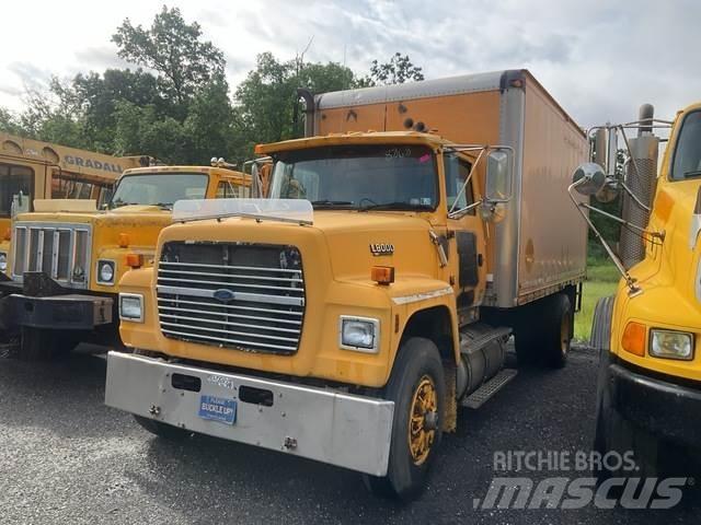 Ford L8000F Box body trucks