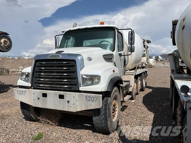 Freightliner  Other trucks