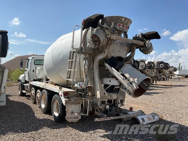 Freightliner  Other trucks