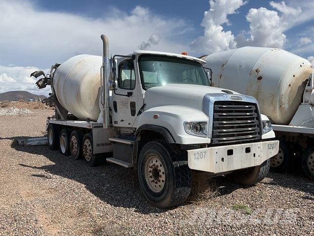 Freightliner  Other trucks