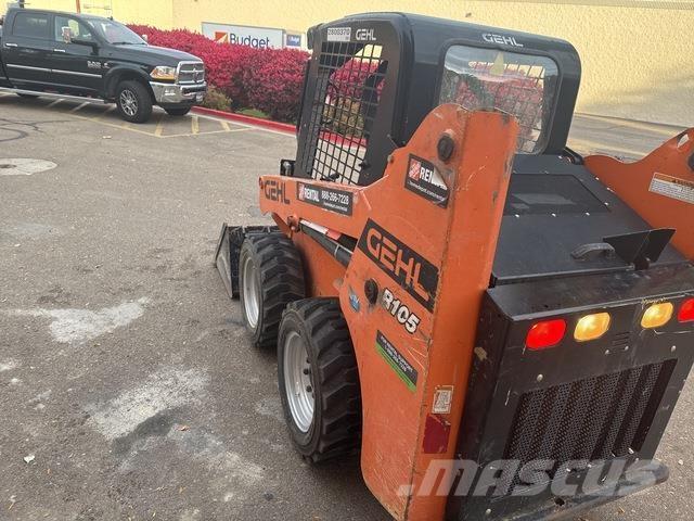 Gehl R105 Skid steer loaders