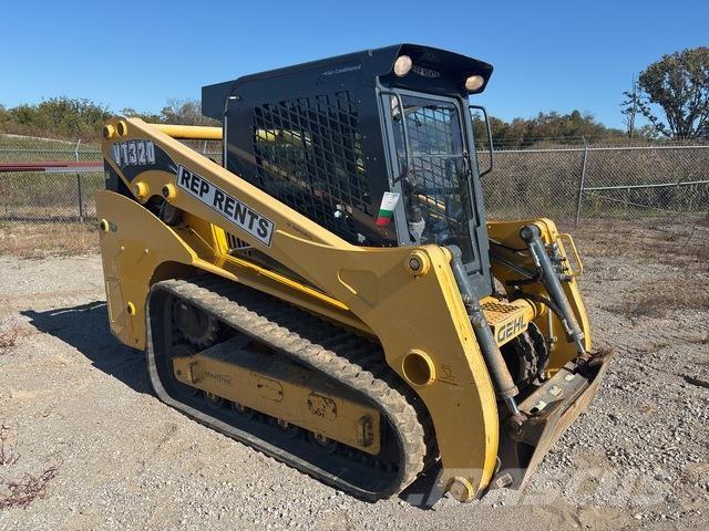 Gehl VT320 Skid steer loaders