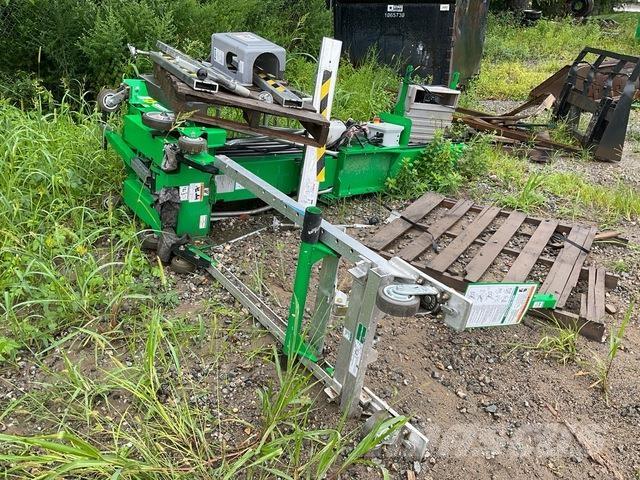 Genie AWP-40S Vertical mast lifts