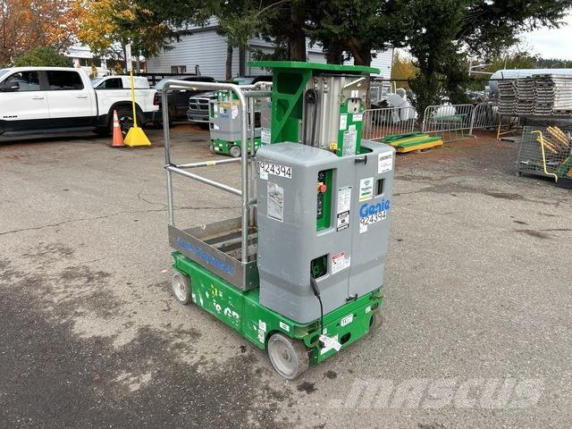 Genie GR-12 Vertical mast lifts