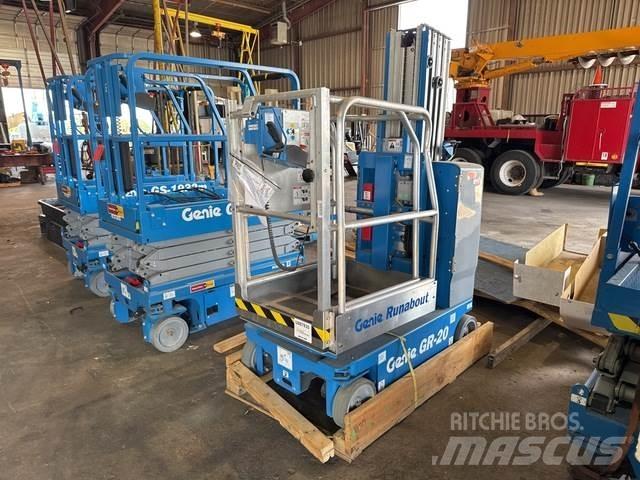 Genie GR-20 Vertical mast lifts