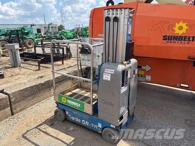 Genie GR-20 Vertical mast lifts