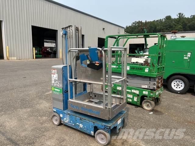Genie GR-20 Vertical mast lifts