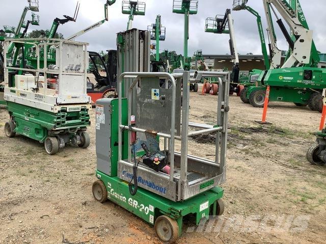 Genie GR-20 Vertical mast lifts