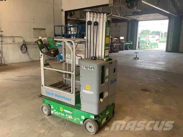 Genie GR-20 Vertical mast lifts