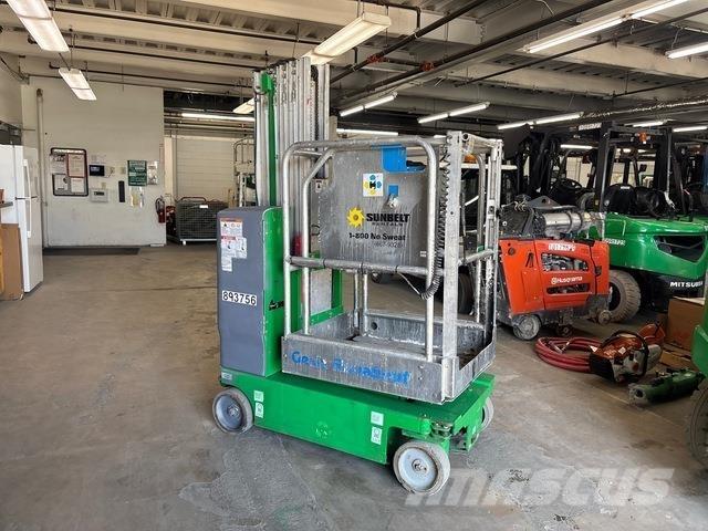 Genie GR-20 Vertical mast lifts