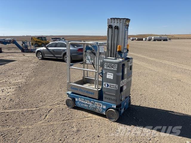 Genie GR-20 Vertical mast lifts