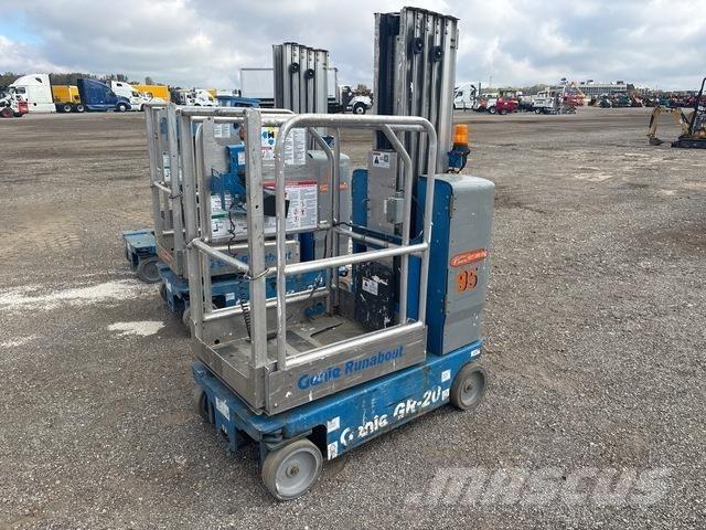 Genie GR-20 Vertical mast lifts
