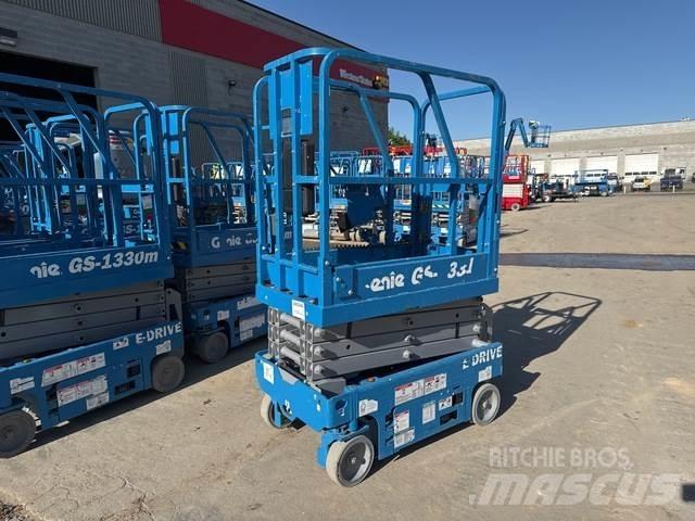 Genie GS-1330M Scissor lifts