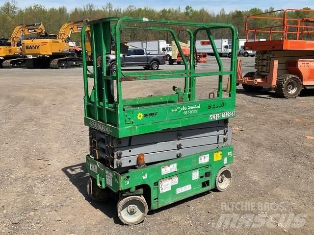 Genie GS-1930 Scissor lifts