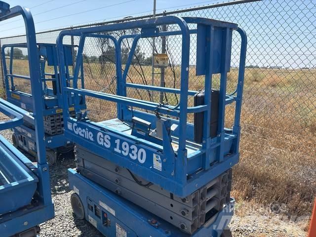 Genie GS-1930 Scissor lifts