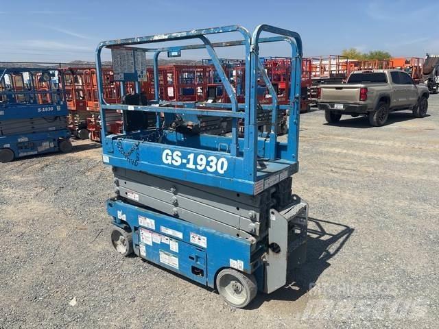 Genie GS-1930 Scissor lifts