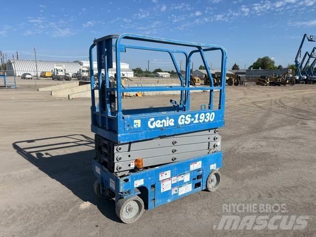 Genie GS-1930 Scissor lifts