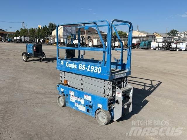 Genie GS-1930 Scissor lifts