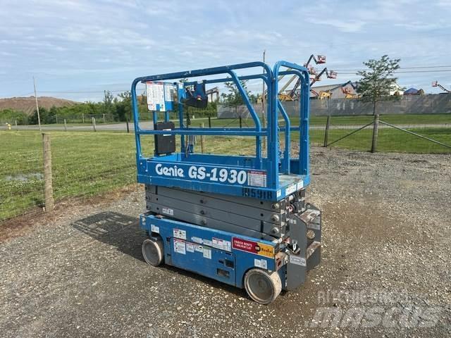 Genie GS-1930 Scissor lifts