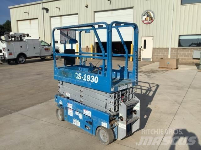 Genie GS-1930 Scissor lifts