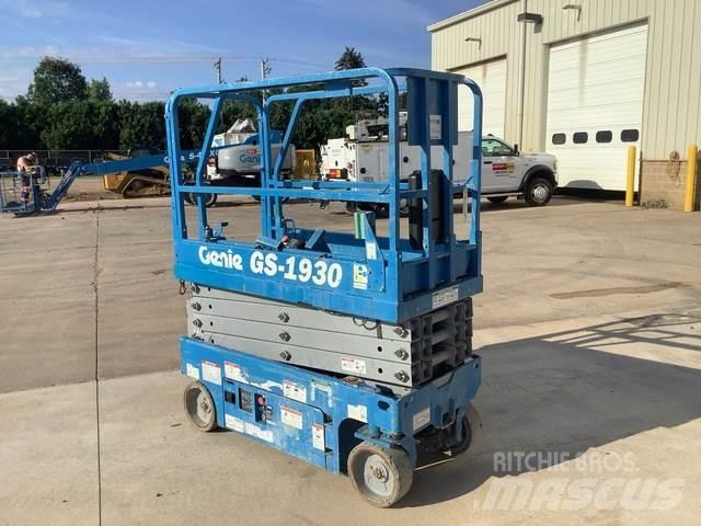 Genie GS-1930 Scissor lifts