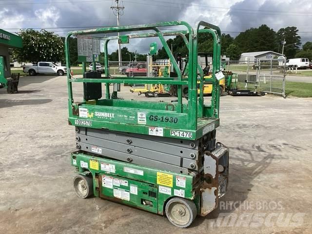 Genie GS-1930 Scissor lifts