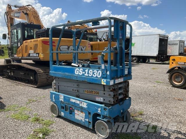 Genie GS-1930 Scissor lifts