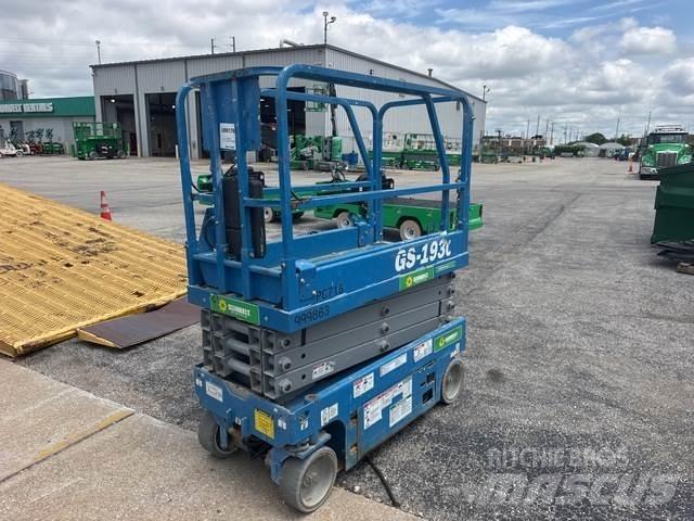 Genie GS-1930 Scissor lifts