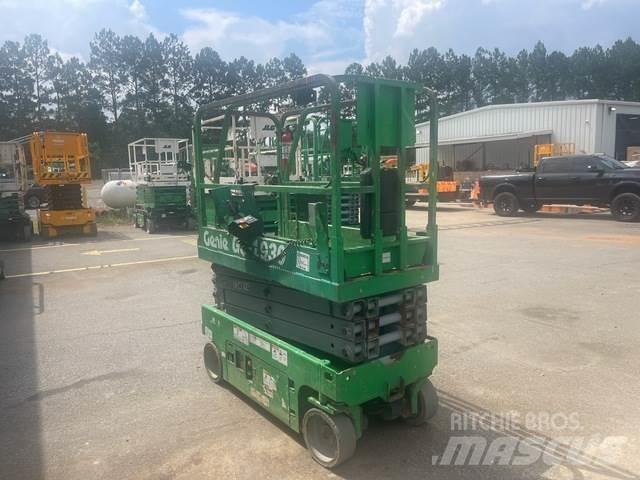 Genie GS-1930 Scissor lifts