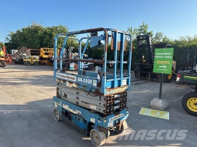 Genie GS-1930 Scissor lifts