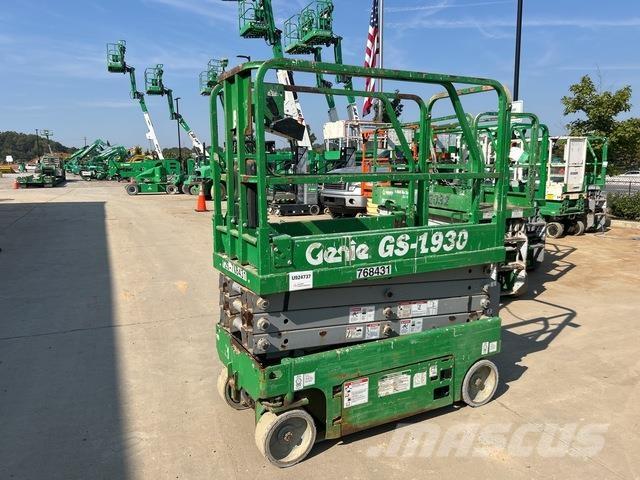 Genie GS-1930 Scissor lifts