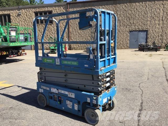 Genie GS-1930 Scissor lifts