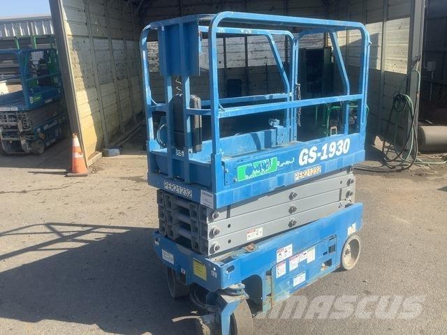 Genie GS-1930 Scissor lifts
