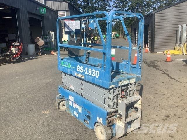 Genie GS-1930 Scissor lifts