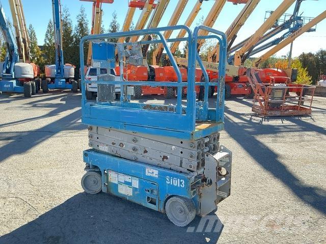 Genie GS-1930 Scissor lifts