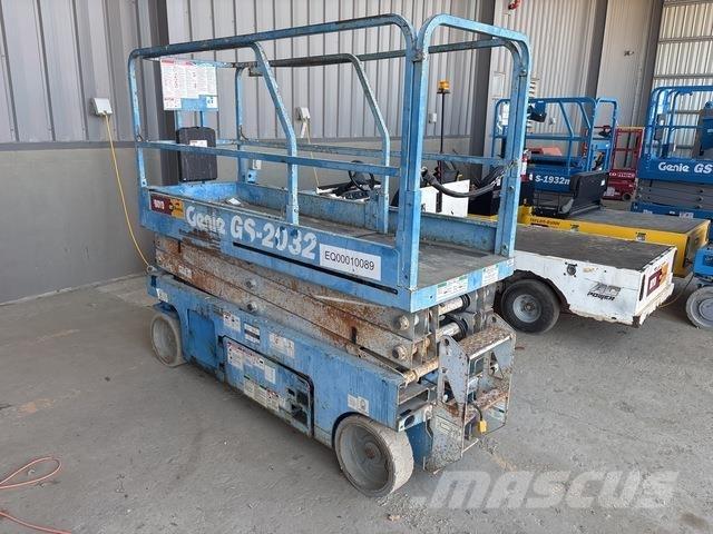 Genie GS-2032 Scissor lifts