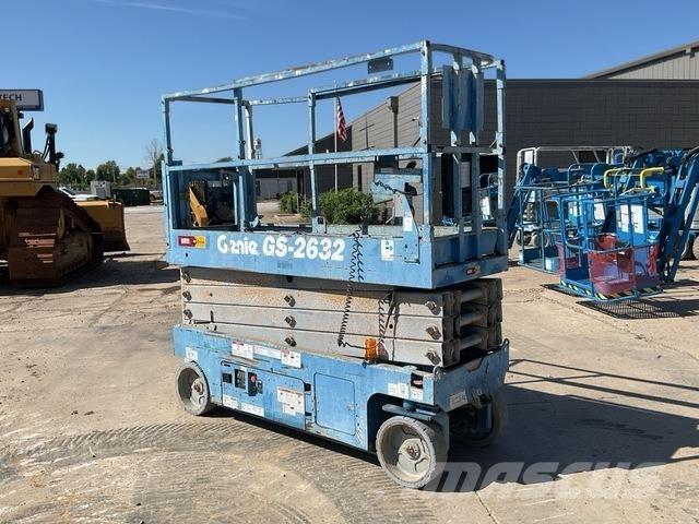 Genie GS-2632 Scissor lifts