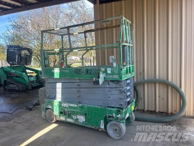 Genie GS-3232 Scissor lifts