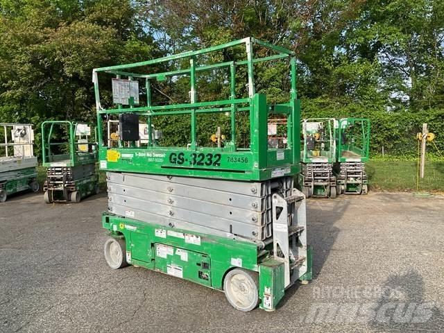 Genie GS-3232 Scissor lifts