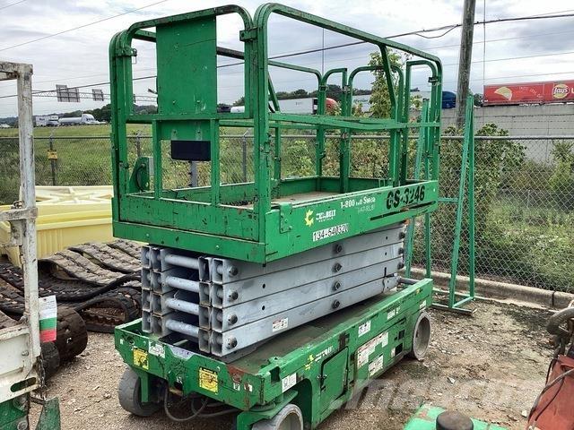 Genie GS-3246 Scissor lifts