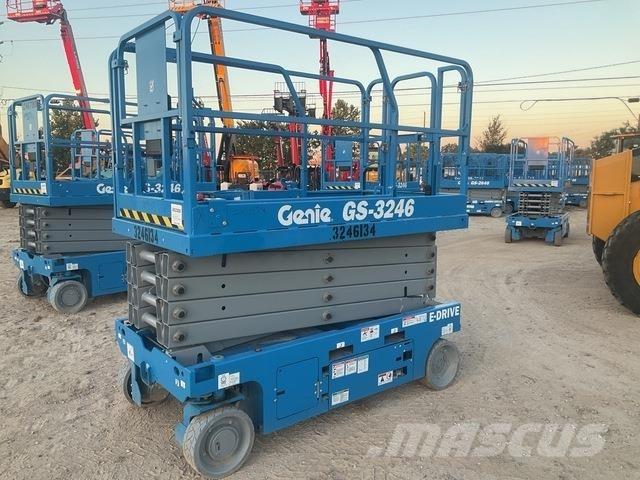 Genie GS-3246 Scissor lifts