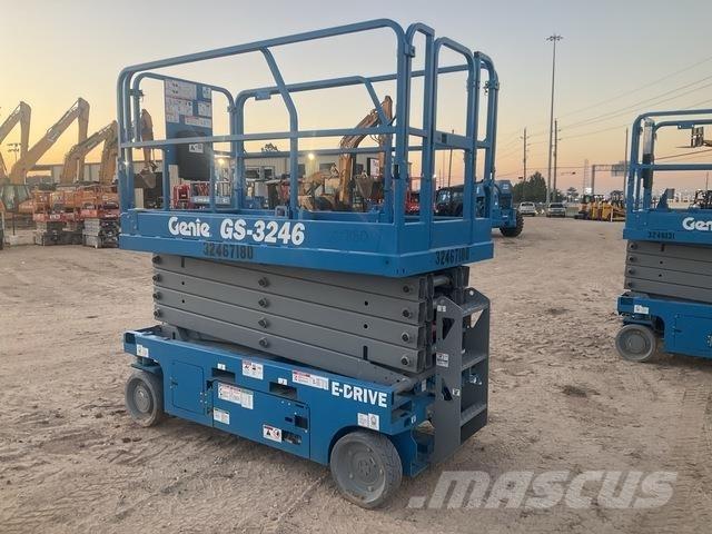 Genie GS-3246 Scissor lifts